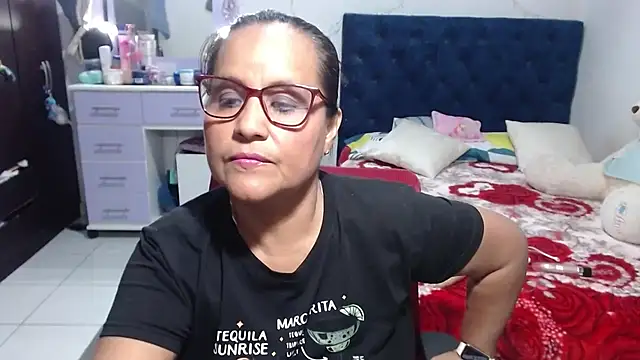 pervert_mommy_ – webcam-show