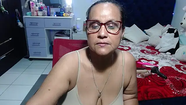 pervert_mommy_n Live XXX chat