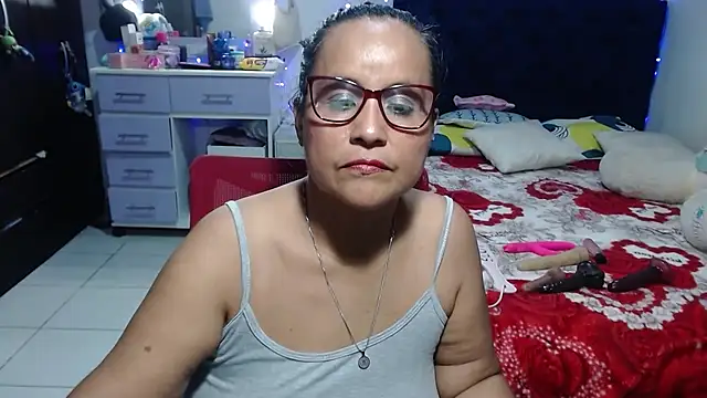 Chatroom XXX en direct de pervert_mommy_