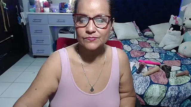 Вебкам-шоу pervert_mommy_