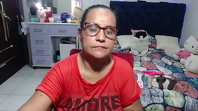 Živý XXX chat pervert_mommy_