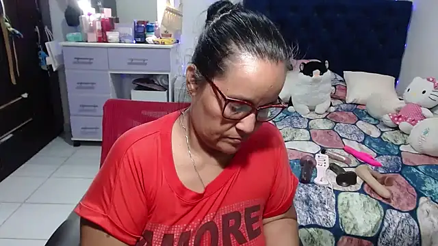 Chat XXX en directo de pervert_mommy_
