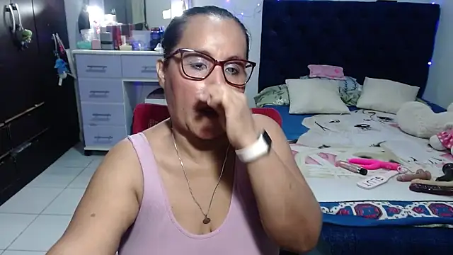 pervert_mommy_ 라이브 XXX 채팅