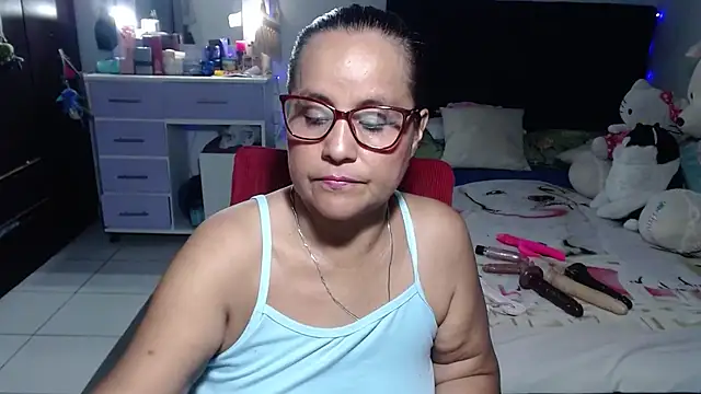 pervert_mommy_ Adlı Modelin Web Kamerası Şovu