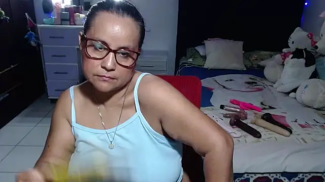 دردشة pervert_mommy_ الجنسية المباشرة