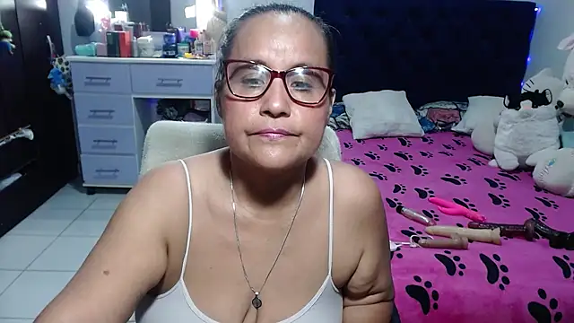 XXX chat uživo modela pervert_mommy_