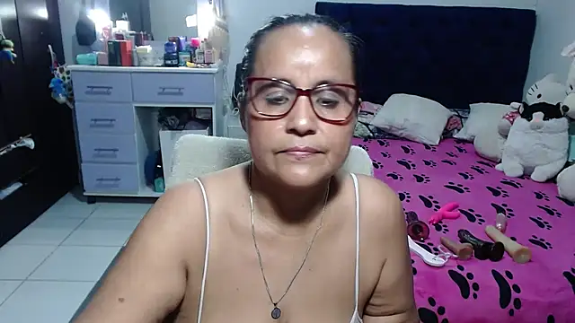 pervert_mommy_ live XXX chat