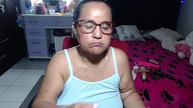 pervert_mommy_ – Live XXX-chat