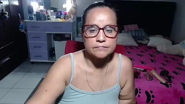 Chat +18 de pervert_mommy_ ao vivo