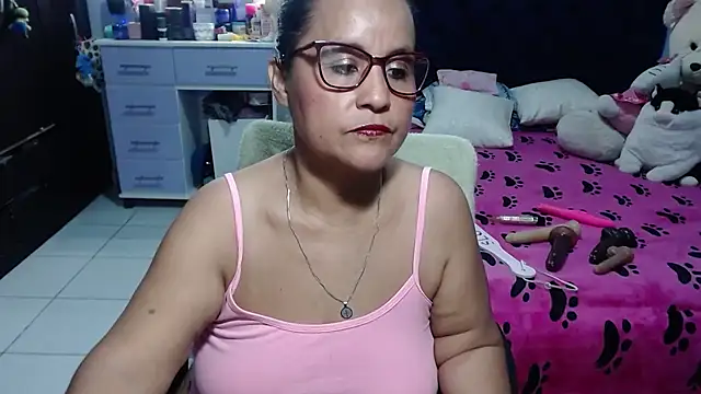 pervert_mommy_ 现场XXX聊天
