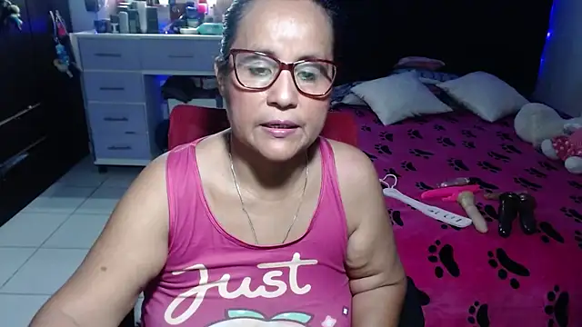pervert_mommy_ Live XXX Chat