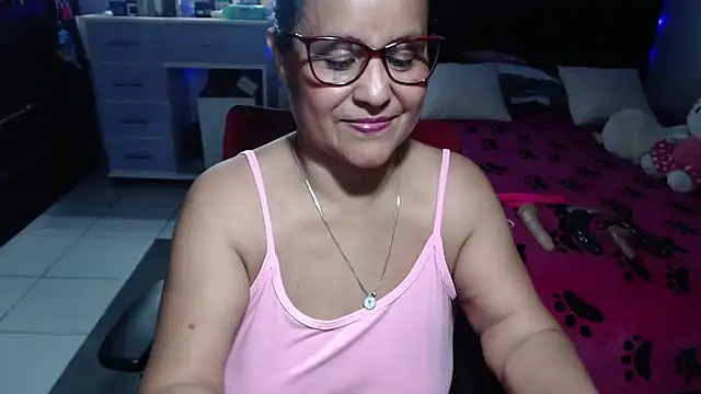 Chat +18 de pervert_mommy_ ao vivo