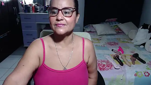 pervert_mommy_'s Live XXX Chat