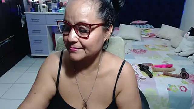 Chat XXX en directo de pervert_mommy_