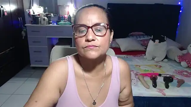 pervert_mommy_ XXX чат на живо