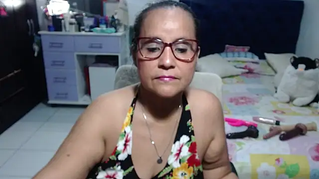 pervert_mommy_ লাইভ XXX চ্যাট