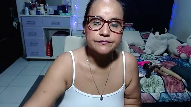 عرض كام pervert_mommy_