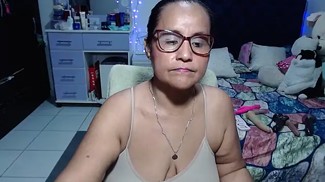 Chat XXX en directo de pervert_mommy_