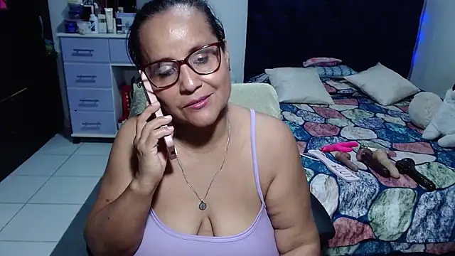 pervert_mommy_ 라이브 XXX 채팅