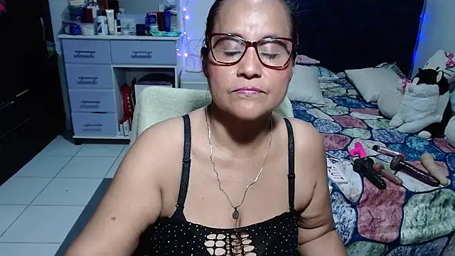 Živý XXX chat pervert_mommy_