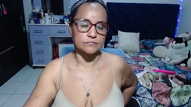 pervert_mommy_ Chat XXX in diretta