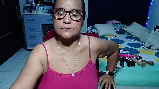 pervert_mommy_ Chat XXX live