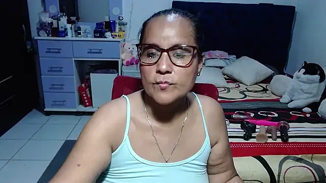 pervert_mommy_ Chat XXX in diretta