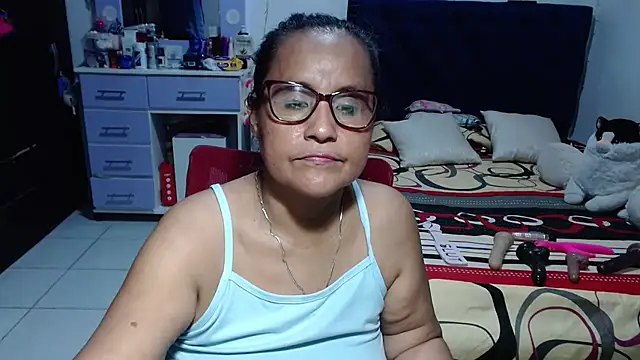 pervert_mommy_ Chat XXX in diretta