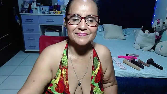 دردشة pervert_mommy_ الجنسية المباشرة