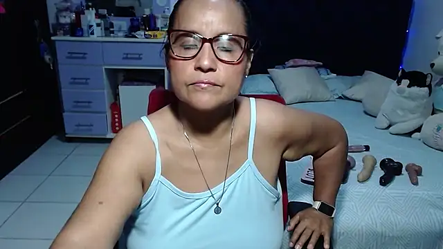 Chatroom XXX en direct de pervert_mommy_