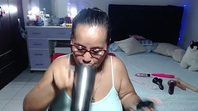 Czat XXX na żywo – pervert_mommy_