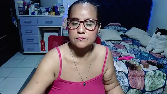 pervert_mommy_ Chat XXX live