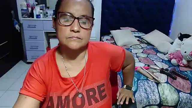 Czat XXX na żywo – pervert_mommy_