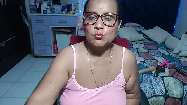 Chat XXX Live pervert_mommy_
