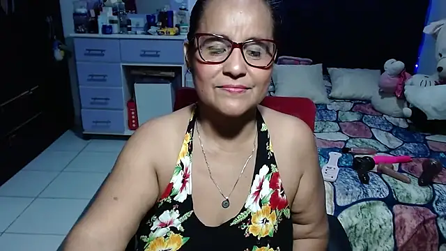 دردشة pervert_mommy_ الجنسية المباشرة