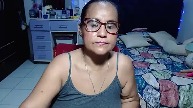 XXX chat uživo modela pervert_mommy_