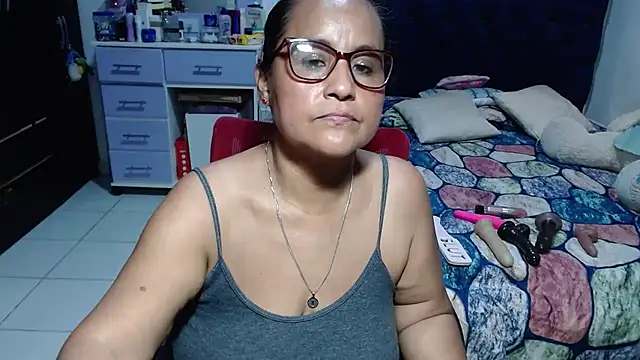 pervert_mommy_ – Live XXX-chat