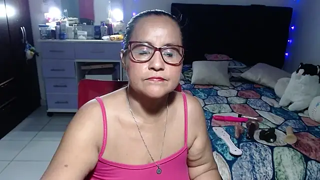 XXX chat uživo modela pervert_mommy_