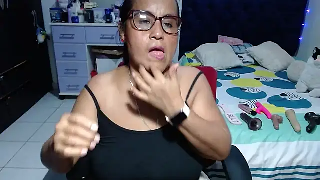 Czat XXX na żywo – pervert_mommy_