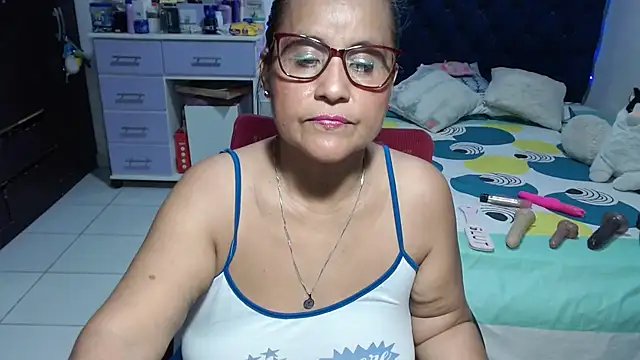 Chat +18 de pervert_mommy_ ao vivo