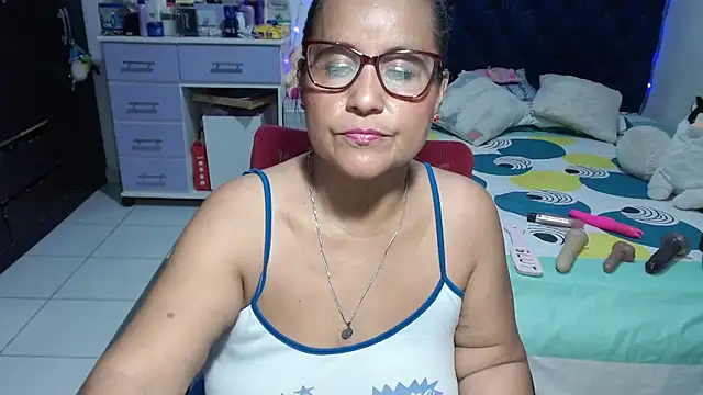 XXX chat uživo modela pervert_mommy_