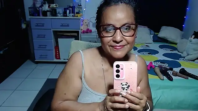 Chat XXX ao vivo de pervert_mommy_