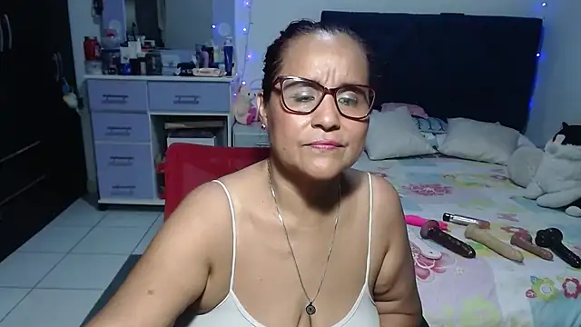 pervert_mommy_のライ  ブXXXチャット