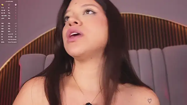 Вебкам-шоу emperatriz_reyes