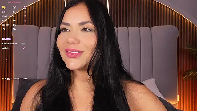 emperatriz_reyes Webcam Show