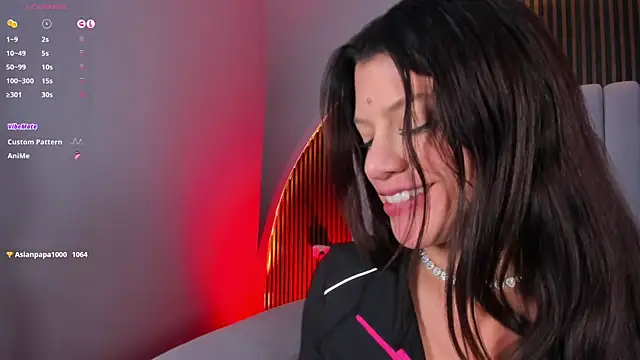 emperatriz_reyes' Live XXX Chat