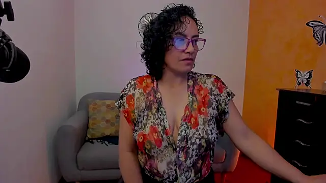 Chatroom XXX en direct de scarlet_wet