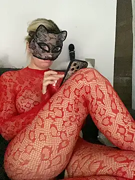 SihirliSofiya's Live XXX Chat
