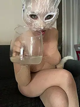 عرض كام ShahikaShakeel