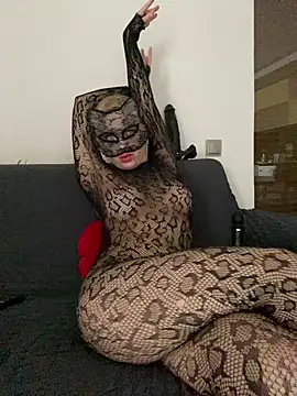 عرض كام ShahikaShakeel